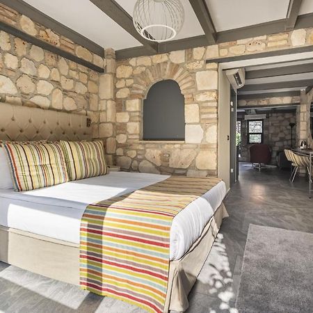 Apartamento Charming Flat Near Hadrians Gate Antalya Exterior foto