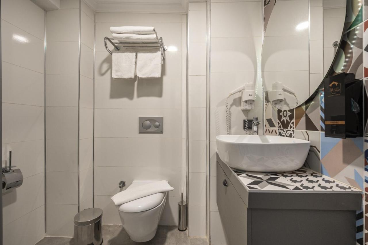 Apartamento Charming Flat Near Hadrians Gate Antalya Exterior foto